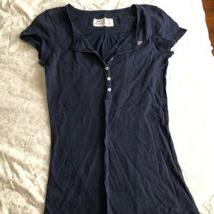 - Hollister T-shirt